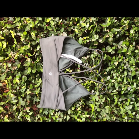 Size 10 Lululemon Pushing Limits Bra - Picture 5 of 7